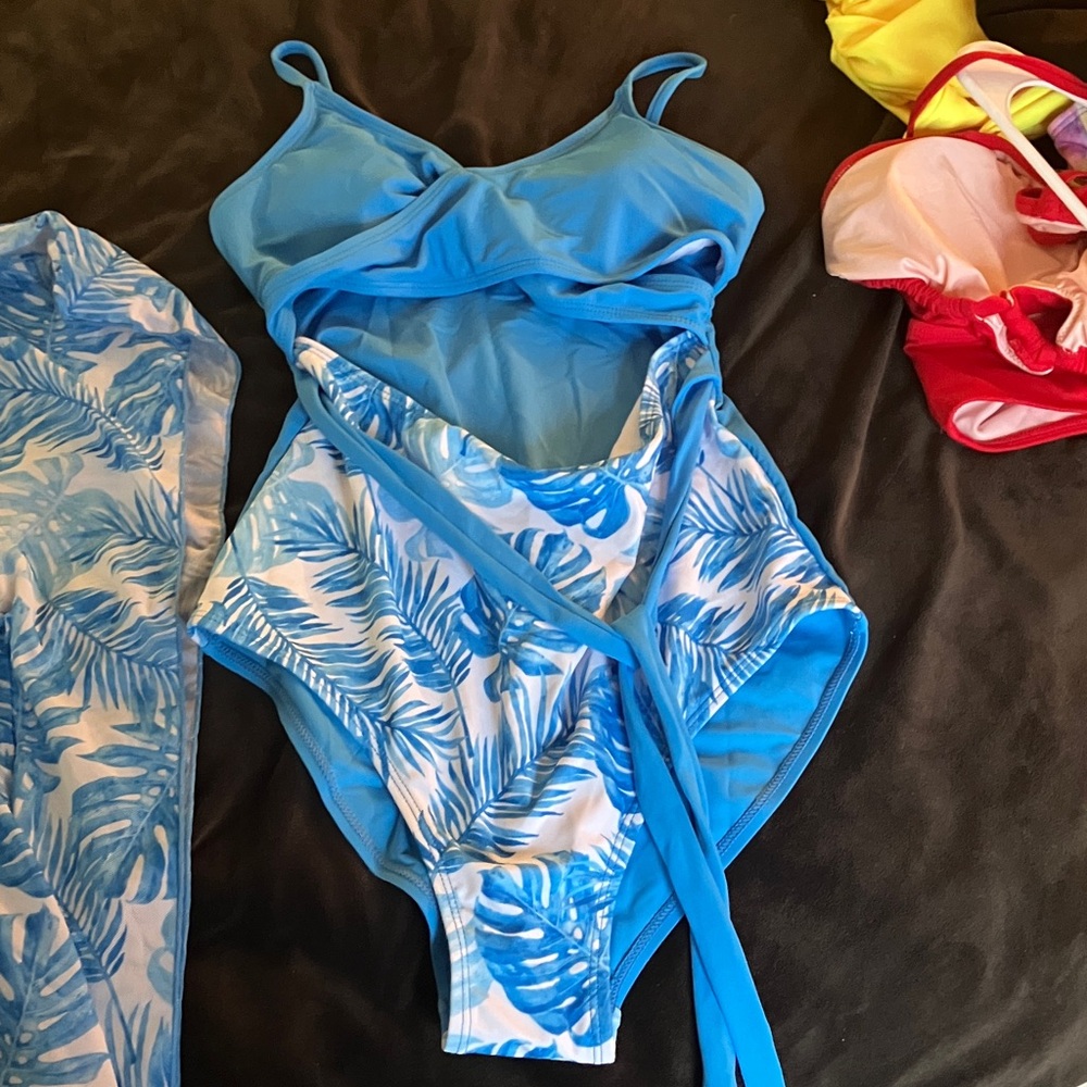 Blue Tropical Print One-Piece Swimsuit